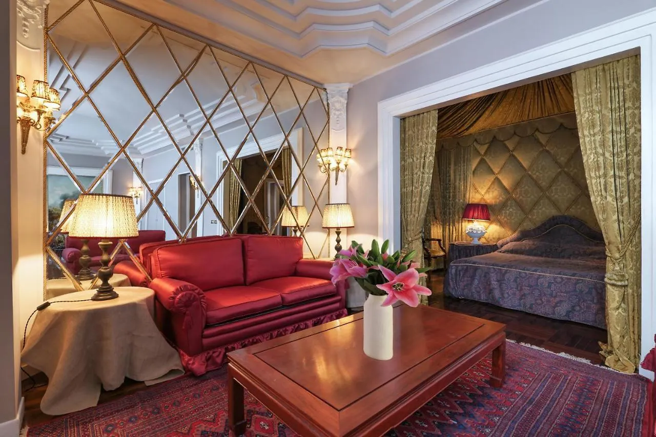 Luxury Galleria Apt - Milan Duomo